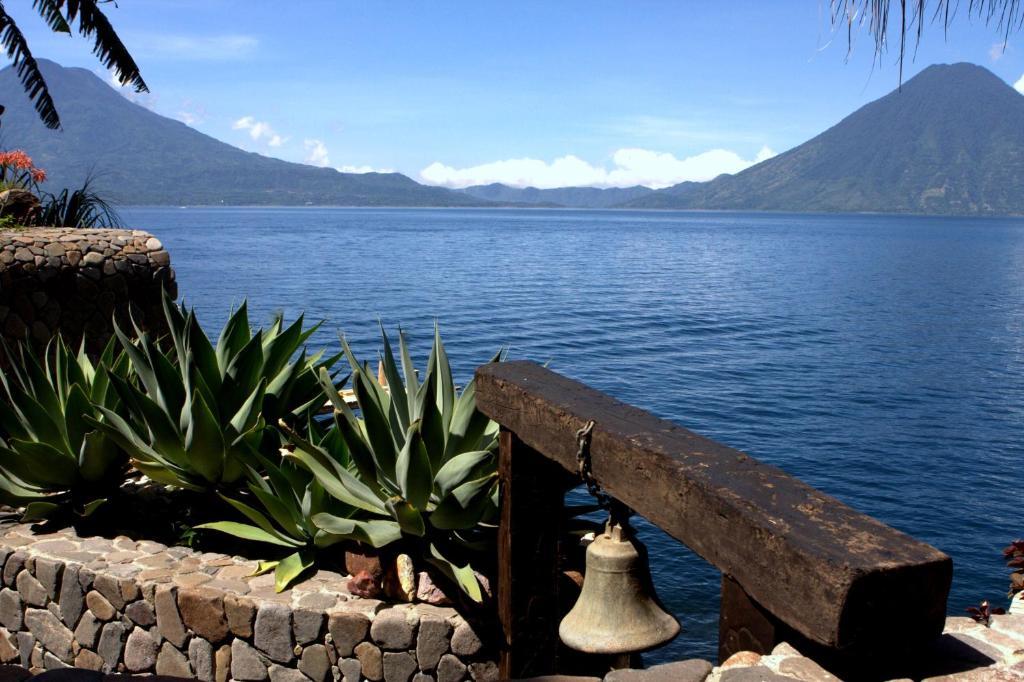 Laguna Lodge Eco-Resort & Nature Reserve Santa Cruz La Laguna Eksteriør bilde